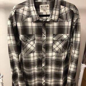 Buckle Reclaim Athletic Flannel Button Up Shirt